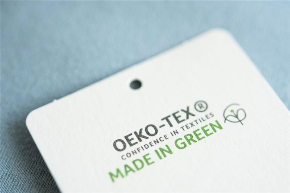 Das Oeko-Tex-Siegel steht für schadstoffgeprüfte und gesundheitlich unbedenkliche Textilien.picture alliance / dpa-tmn