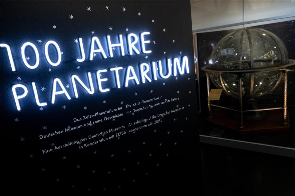 Das Planetarium gehörte zu den Höhepunkten auch der Anfangszeit - es entstand bereits 1923. (Archivbild) Sven Hoppe/dpa