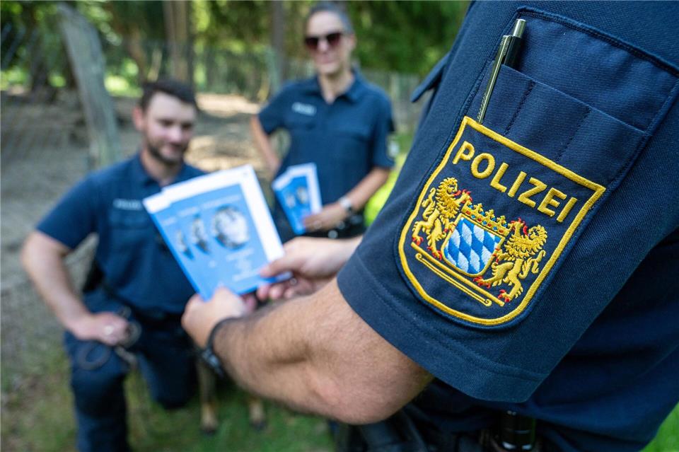 Das Projekt „Wildlifecrime“ wird von der EU gefördert. Die Polizeipräsidien Oberpfalz und Niederbayern sind Projektpartner.Armin Weigel/dpa