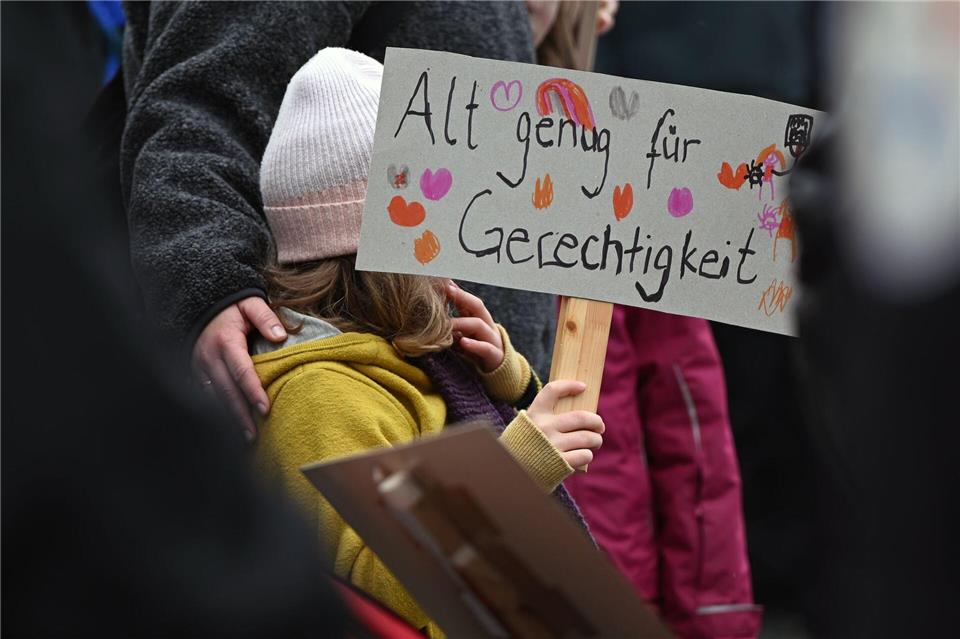Das Publikum war bunt gemischt: Männer, Frauen, Kinder.Lilli Förter/dpa