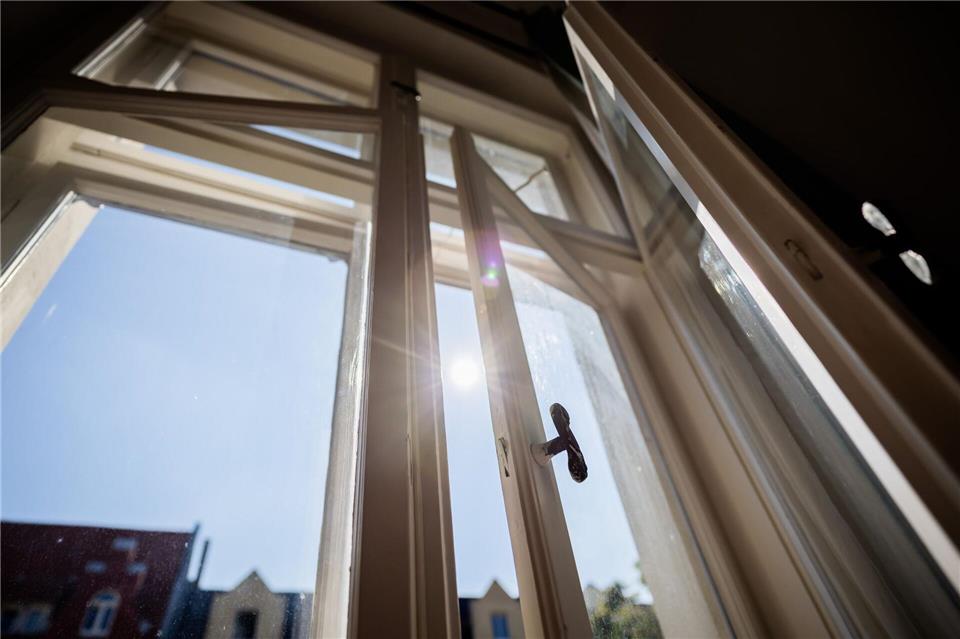 Das RKI rechnet mit mehr hitzebedingten Sterbefällen in Sachsen. (Symbolbild)-/dpa