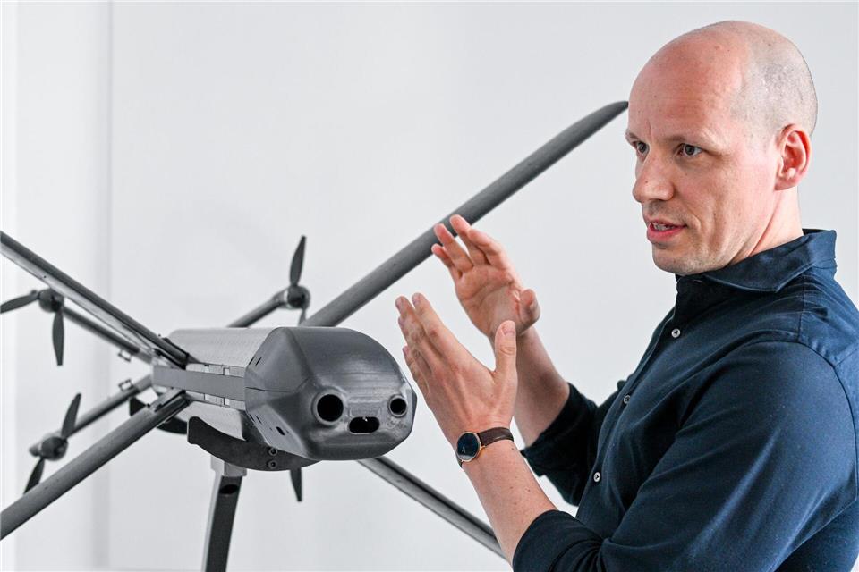 Das Rüstungsunternehmen Helsing - hier Mitgründer Gundbert Scherf - kooperiert künftig mit Schaeffler. (Archivbild)Jens Kalaene/dpa