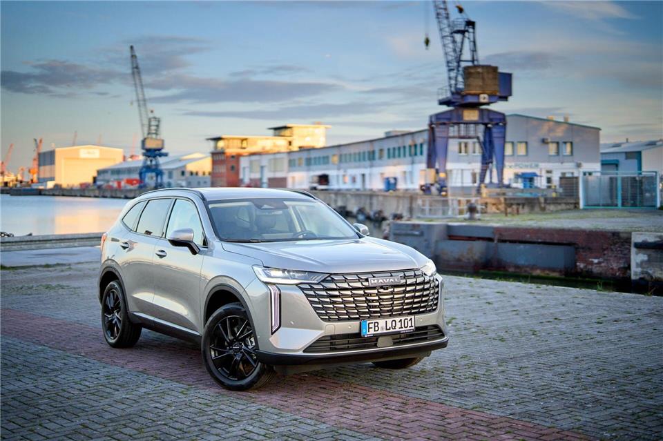 Das SUV Haval H6 von Great Wall Motors bietet Platz für fünf Passagiere und hat je nach Konfiguration 560 bis 1.445 Liter Kofferraum.Jan Greune/Great Wall Motors/dpa-tmn