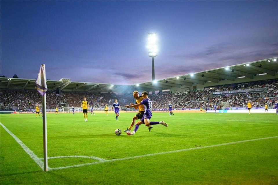 Das Sachsen-Derby mit Dynamo wird es in der Liga eine Zeit lang nicht geben. (Archivbild)Robert Michael/dpa