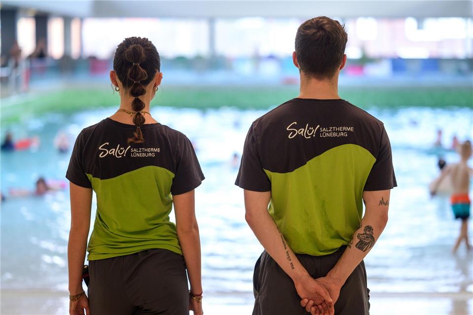 Das Salü in Lüneburg plant Künstliche Intelligenz zur Unterstützung der Schwimmmeister einzusetzen. Philipp Schulze/dpa