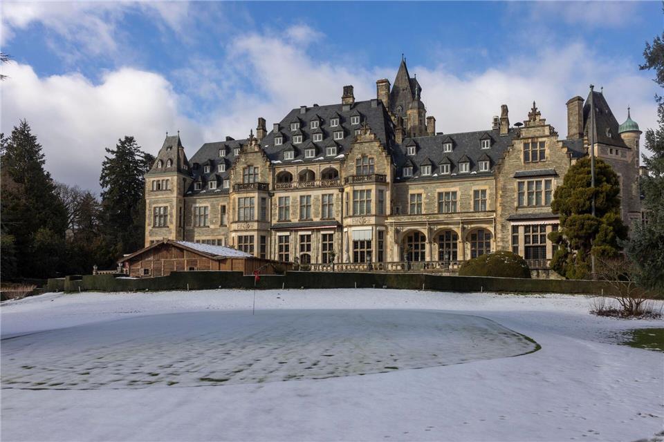 Das Schloss Friedrichshof wird als Hotel geführt. Helmut Fricke/dpa