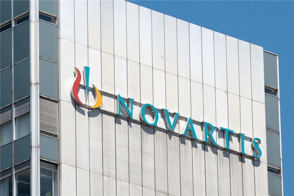 Das Schweizer Pharmakonzern Novartis baut einen neuen Standort in Halle. (Symbolbild)Patrick Seeger/dpa