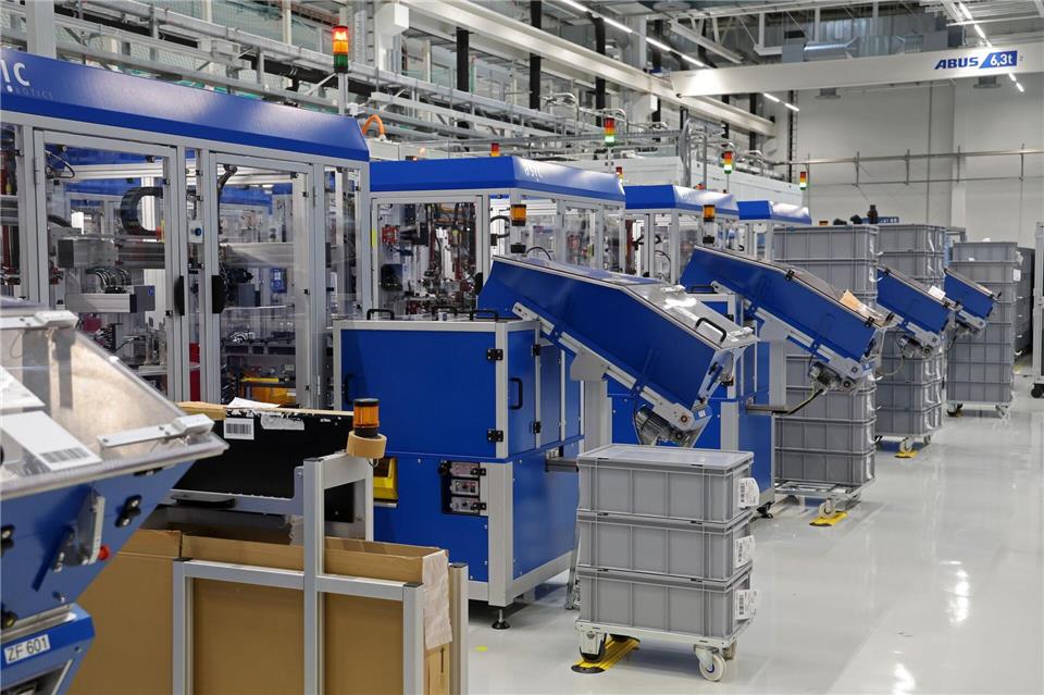Medizintechnik-Firma Ypsomed investiert in Schwerin Das Schweizer Unternehmen Ypsomed, Hersteller von Injektions- und Infusionssystemen für Diabetiker, erweitert seine Produktionskapazitäten in Schwerin. Bernd W�stneck/dpa
