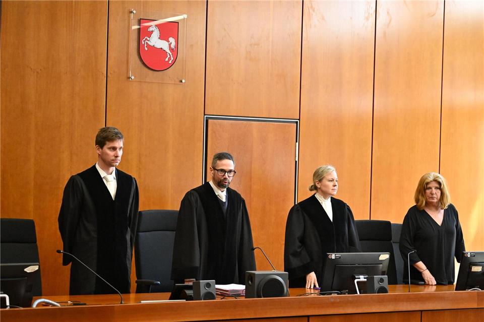 Das Schwurgericht in Göttingen ordnete die Unterbringung des Beschuldigten an. Swen Pförtner/dpa