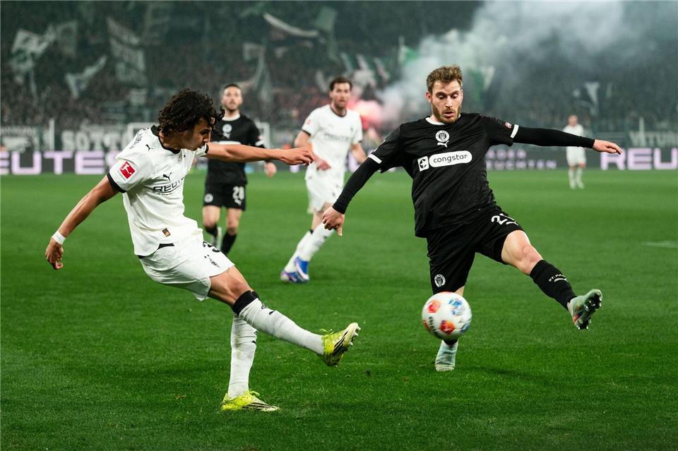 Das Spiel fand auf keinem guten Niveau statt. Marius Becker/dpa