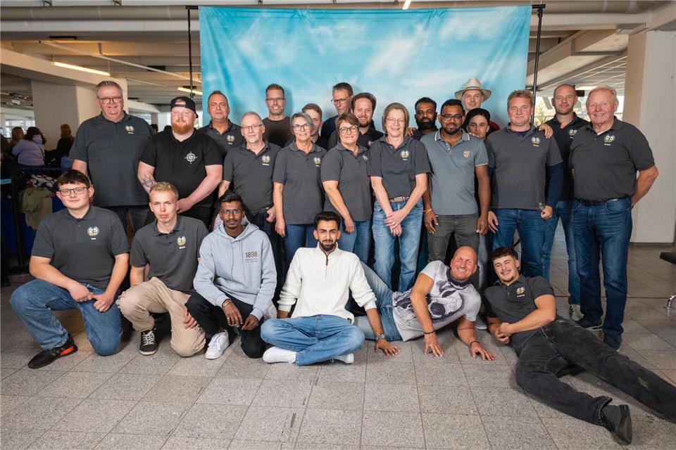 Das Team des Autohauses Südholt & Hülsdünker aus Heiden war anlässlich des Firmenjubiläums drei Tage lang auf einem Schiff in der Ostsee unterwegs