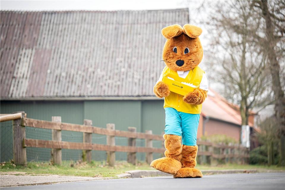 Das Team von „Hanni Hase“ antwortet bis zum 15. April auf Briefe.Sina Schuldt/dpa