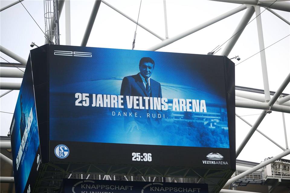 Das Testspiel gegen Real Madrid fand anlässlich des 25-jährigen Jubiläums der Veltins-Arena statt. Bernd Thissen/dpa