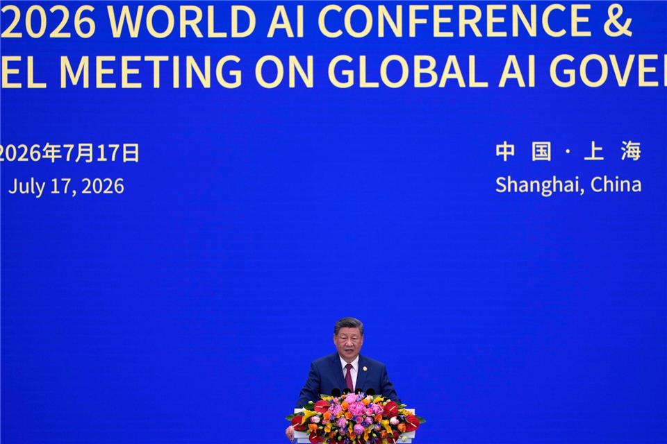 Das Thema KI ist für die chinesische Staats- und Parteiführung von großer Bedeutung. Ng Han Guan/AP Pool/AP/dpa