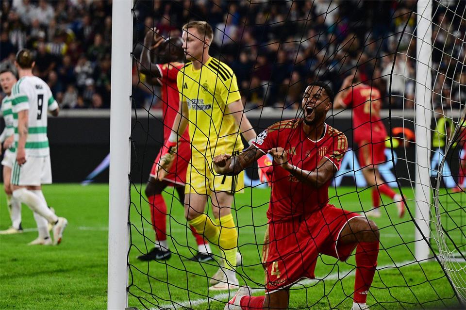 Das Tornetz wackelte oft: Xavier Mbuyamba und der Linzer ASK spielen nun in der Champions League.Reinhard Eisenbauer/Expa/APA/dpa