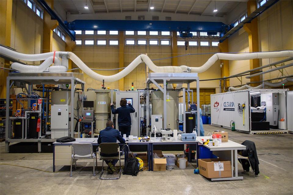 Das Unternehmen Neptune Energy erprobt in der Altmark die Gewinnung von Lithium aus Thermalwasser in einer Tiefe von bis zu 4.000 Metern. (Archivbild)Klaus-Dietmar Gabbert/dpa