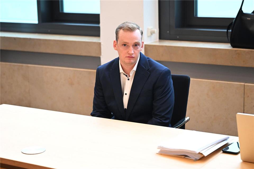 Das Urteil gegen den Angeklagten könnte kurz vor Weihnachten fallen. (Archivbild)Felix Hörhager/dpa