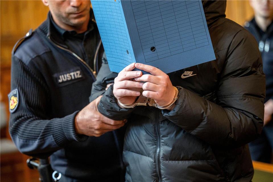 Das Urteil im Prozess um einen Mord auf einem Friedhof in Bremen-Walle ist jetzt rechtskräftig. (Archivfoto)Sina Schuldt/dpa