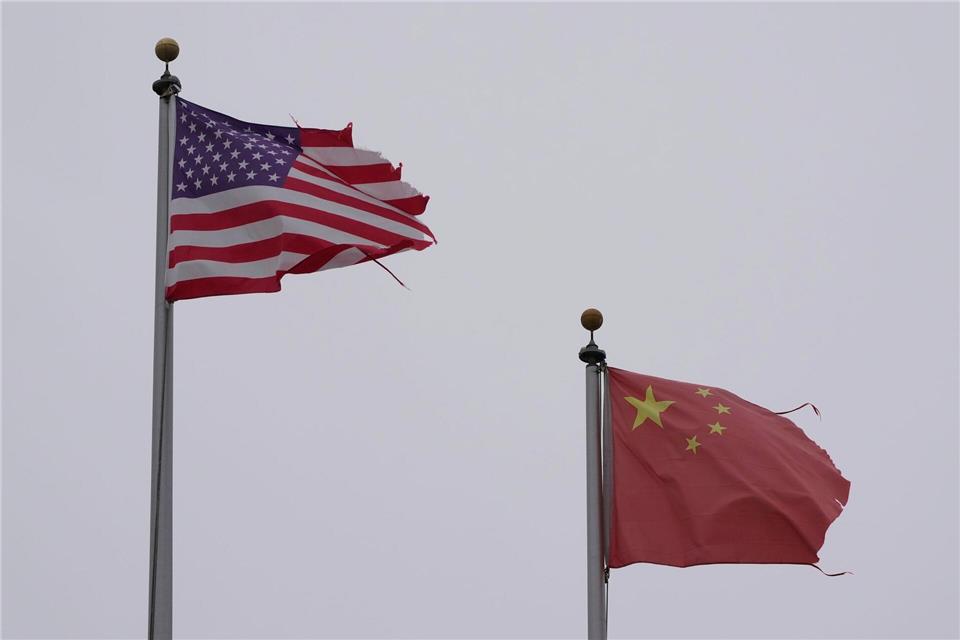 Das Verhältnis zwischen China und den USA ist durch die Zölle extrem angespannt. (Symbolbild)Jeff Chiu/AP/dpa