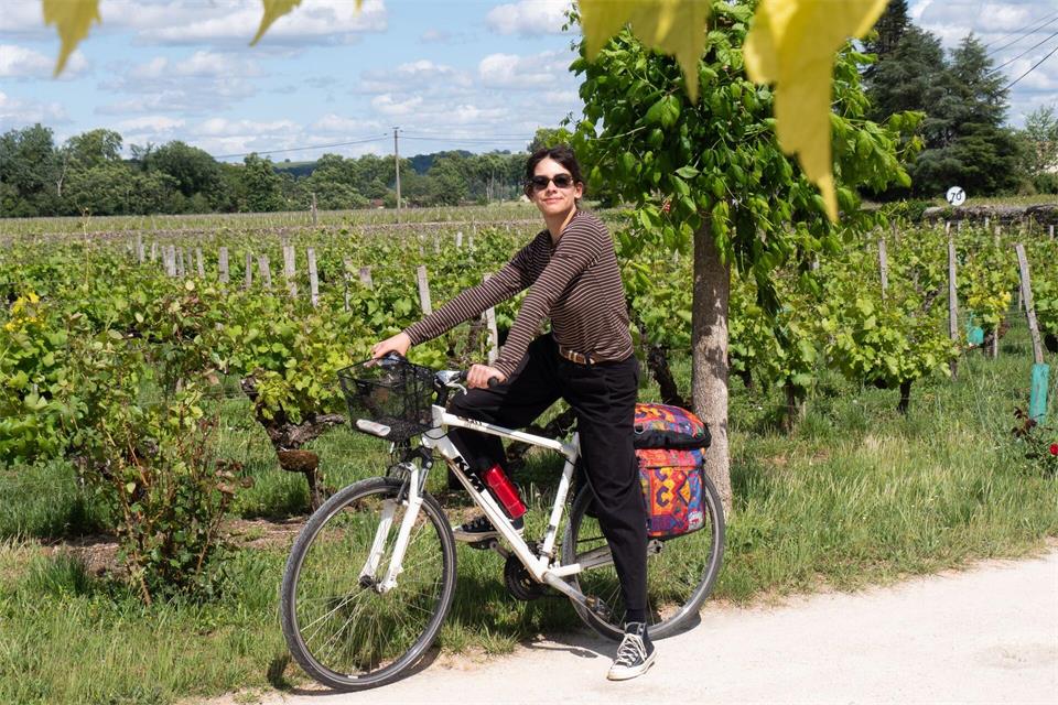 Das Wein-Terroir als Rad-Terrain: Mit Pedalkraft geht es durch die Weinberge von Bordeaux.Andreas Drouve/dpa-tmn
