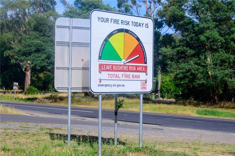 Das Wetter in Australien wird immer extremer - mit regelmäßigen schweren Buschbränden. (Symbolbild)Michael Currie/AAP/dpa