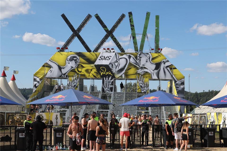 Das Wetter spielte beim diesjährigen „SonneMondSterne“ an der Bleilochtalsperre mit. Bodo Schackow/dpa