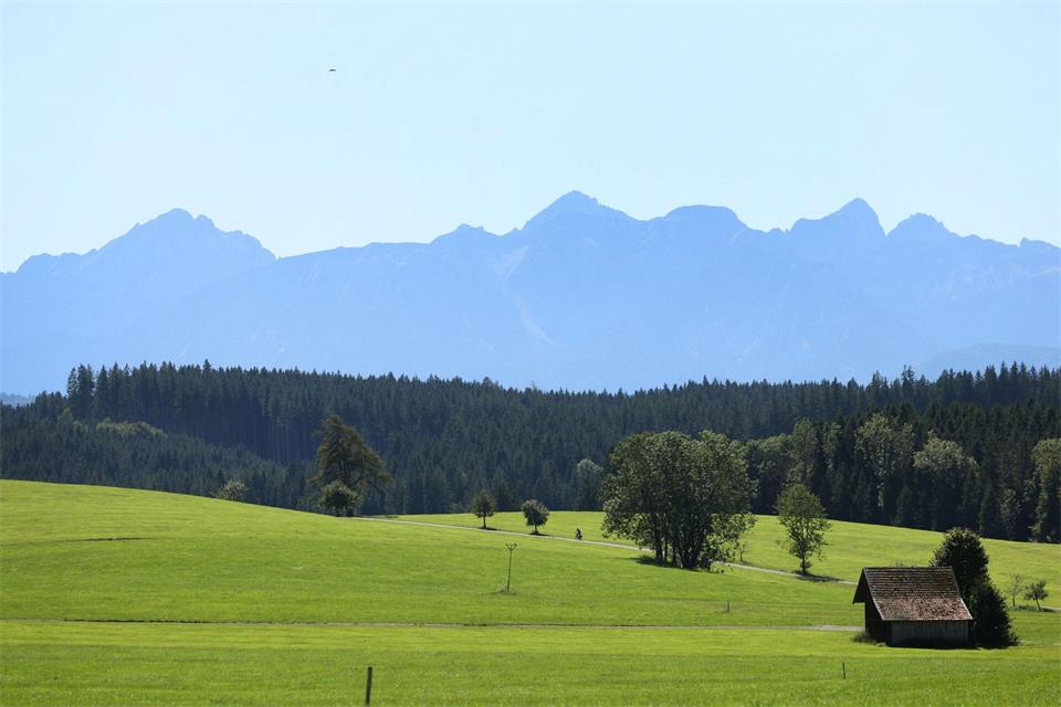Das Wetter wird wieder besser - und erholt sich ganz bis zum Wiesnstart. (Archivbild)Karl-Josef Hildenbrand/dpa