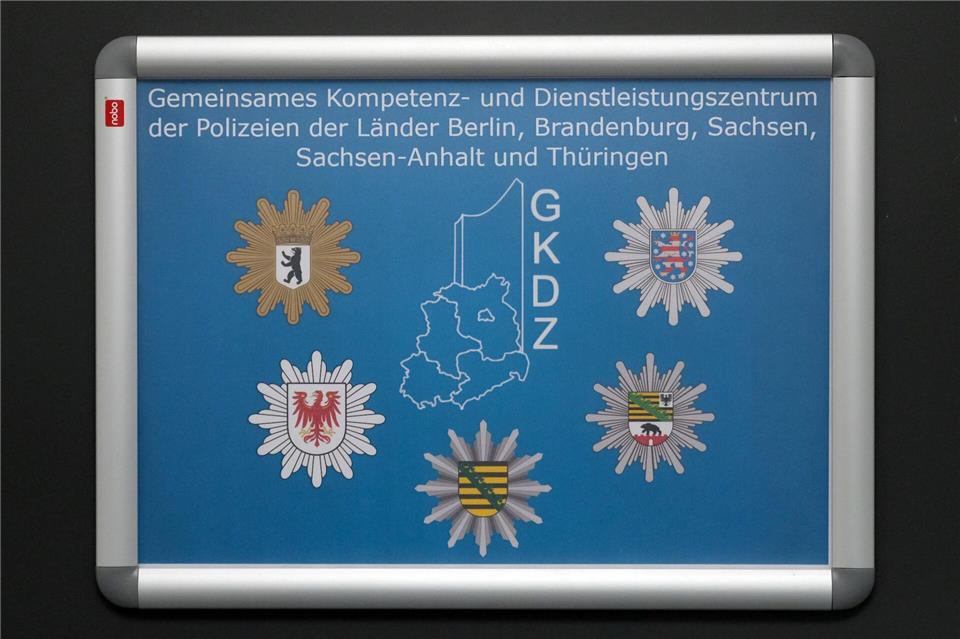 Das Zentrum hat fast seine volle Personalstärke erreicht. (Archivbild)Sebastian Willnow/dpa-Zentralbild/dpa
