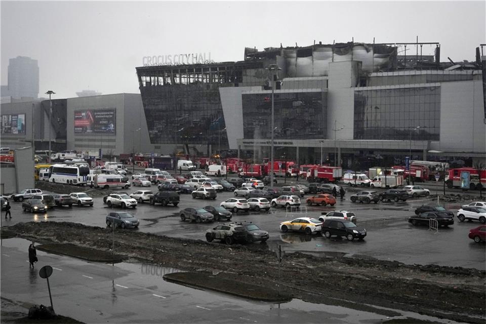 USA nannten Crocus City Hall als mögliches Terrorziel Das abgebrannte Veranstaltungszentrum Crocus City Hall nach einem Anschlag am westlichen Rand von Moskau.