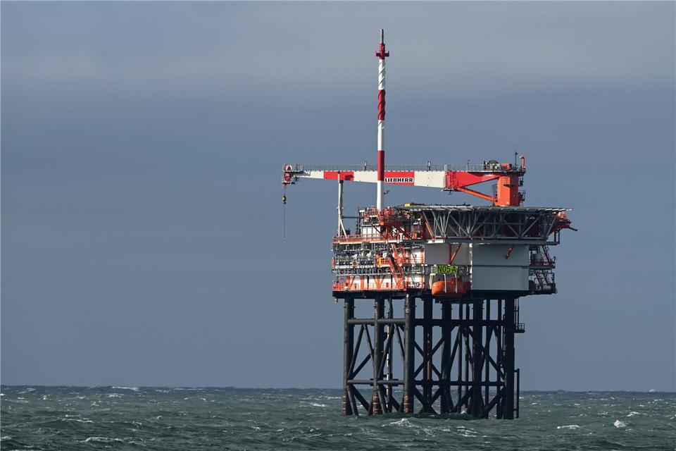 Das bilaterale Abkommen zwischen Deutschland und den Niederlanden ist eine zwingende Voraussetzung für die grenzüberschreitende Gasförderung in der Nordsee. (Archivbild) Lars Penning/dpa