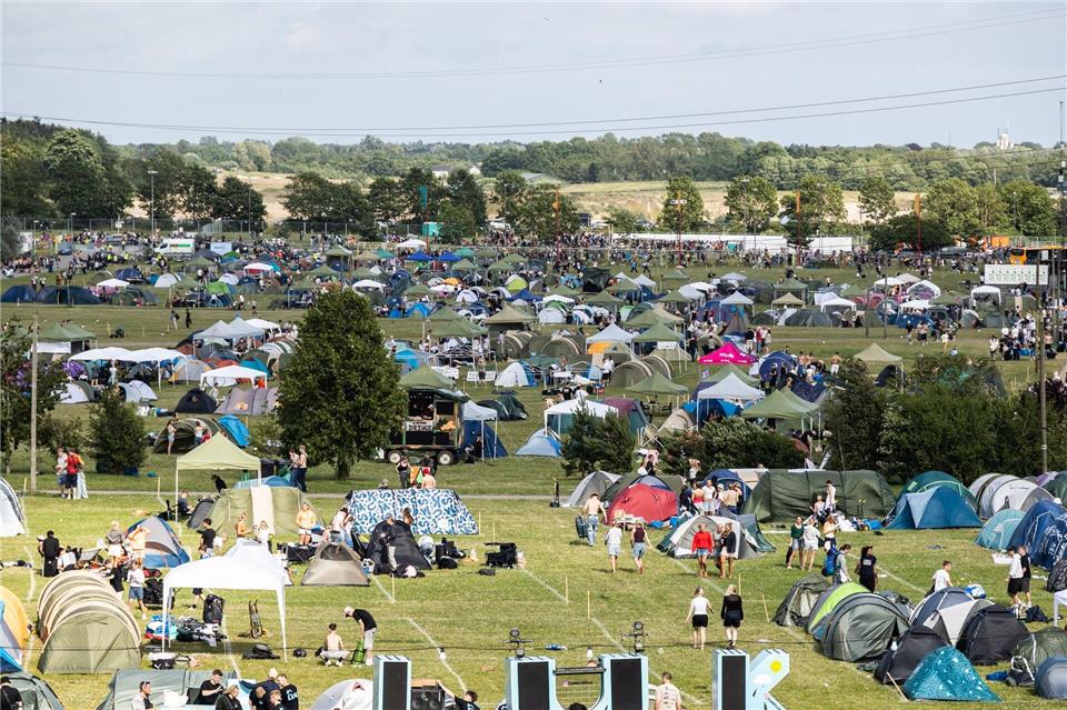 Das dänische Roskilde-Festival besuchen jedes Jahr mehr als 130.000 Menschen - hier ein Bild von 2025. (Archivbild) Kristian Tuxen Ladegaard Berg/SOPA Images via ZUMA Press Wire/dpa