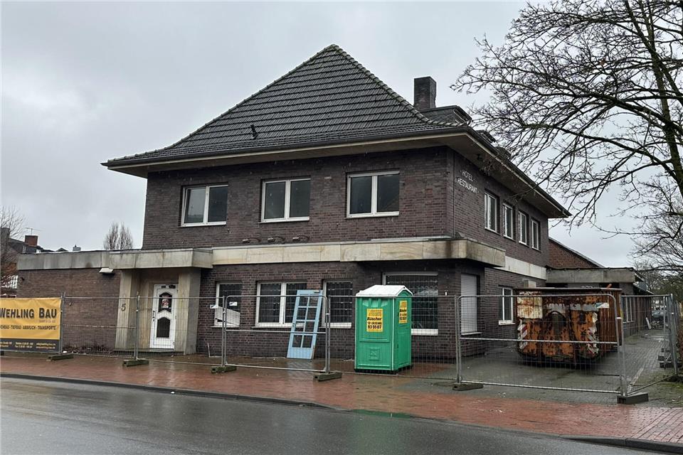 Das ehemalige Haus Epping wird derzeit für den Abbruch vorbereitet.