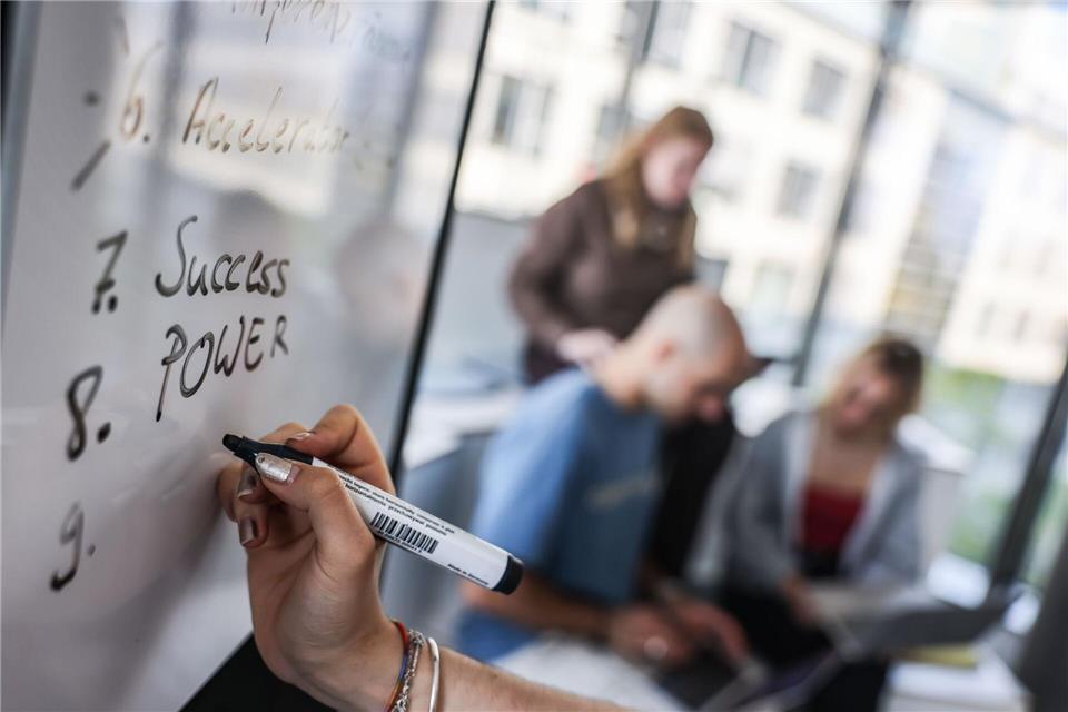 Das große Ganze in kleinere Punkte unterteilen, raten Experten.picture alliance/dpa