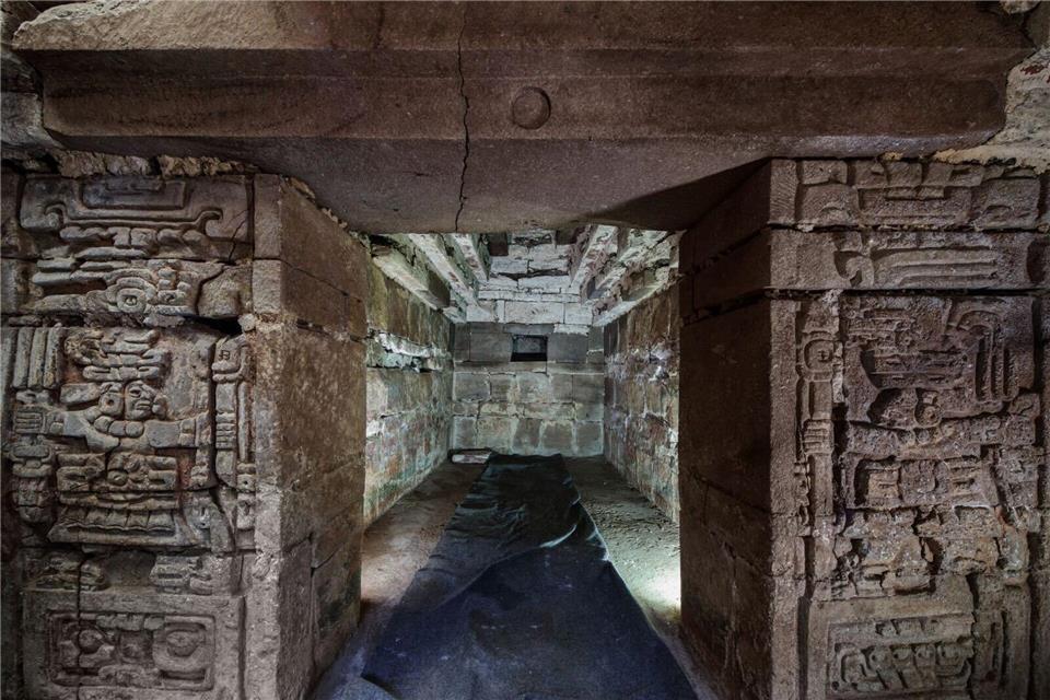 Das gut erhaltene Grab wurde im südlichen Bundesstaat Oaxaca gefunden Luis Gerardo Peña Torres/Instituto Nacional de Antropologia e Historia (INAH)/dpa