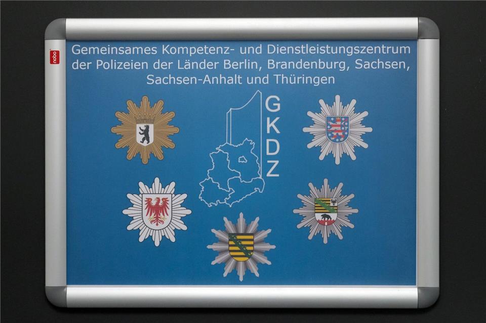 Das länderübergreifende Abwehrzentrum der Polizei in Leipzig soll im kommenden Jahr in Betrieb gehen (Archivbild). Sebastian Willnow/dpa-Zentralbild/dpa