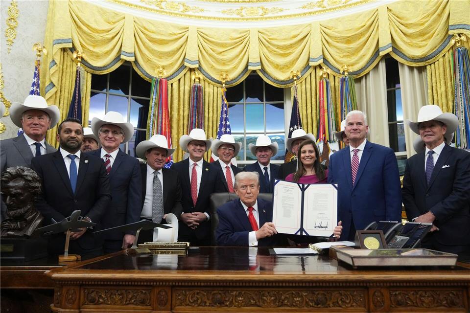 Das legendäre Eishockeyteam im Oval Office.Jacquelyn Martin/AP/dpa