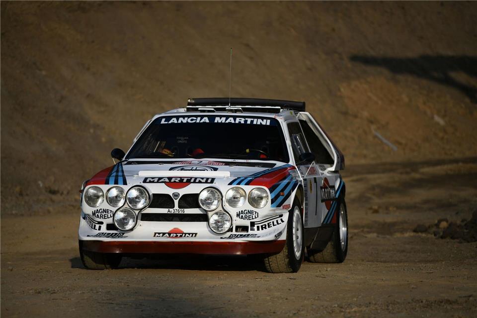 Das legendäre Sponsor-Farbschema der 1970er- und 1980er-Jahre ist nicht das Einzige, das den Lancia Delta S4 zu einem ikonischen Boliden macht.Fabian Hoberg/dpa-tmn