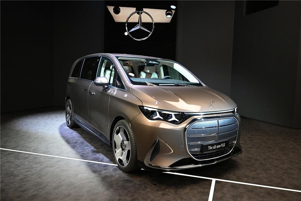 Das neue Fahrzeug wurde am Dienstagabend vorgestellt.Bernd Weißbrod/dpa