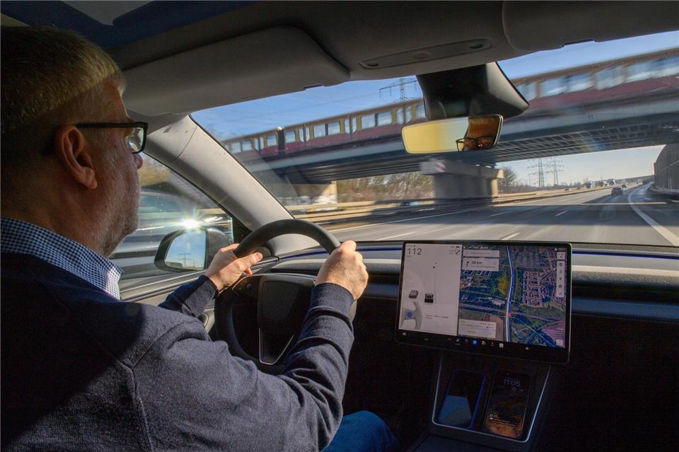 Das neue Model Y „Juniper“ hat als Allradmodell mit dem großen Akku eine Alltags-Reichweite von schätzungsweise 400 Kilometer.Klaus-Dietmar Gabbert/dpa-tmn