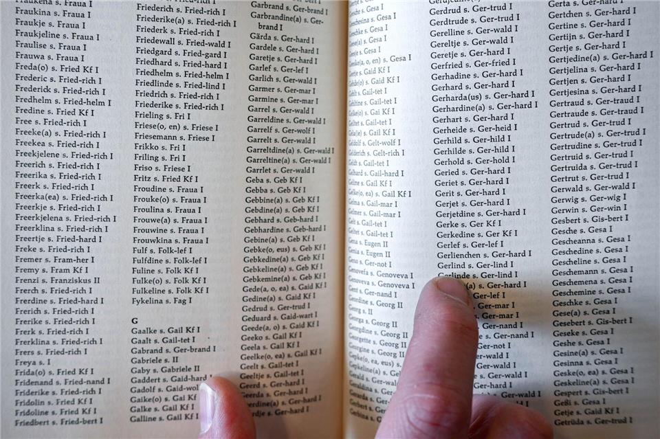 Das neue Namensrecht bietet viele neue Möglichkeiten, Namen zu wählen. (Archivbild)Sina Schuldt/dpa