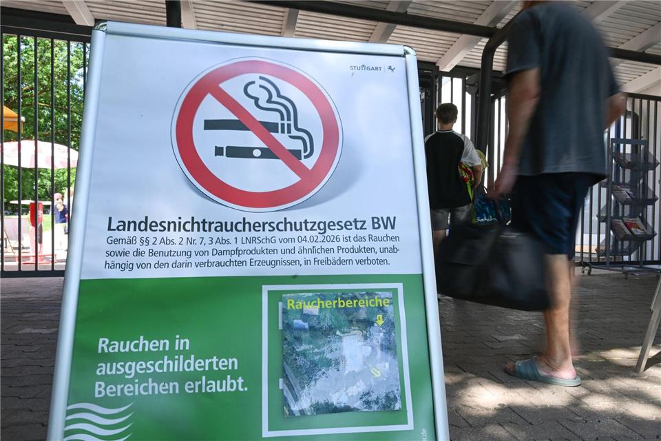 Das neue Nichtraucherschutzgesetz tritt am 1. Juni in Kraft und bringt diverse Änderungen mit sich.Bernd Weißbrod/dpa