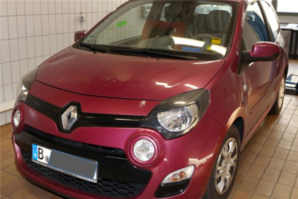 Das von Polizei und Staatsanwaltschaft Berlin zur Verfügung gestellte Handout zeigt einen Renault Twingo, der eine Rolle spielt im Fall Rebecca. (Archivbild)---/Polizei Berlin/dpa