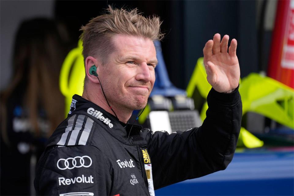 Das war knapp: Hülkenberg ist nach einem Beinahe-Crash erleichtert. Darko Bandic/AP POOL/AP/dpa