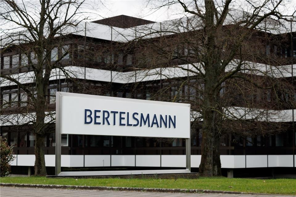 Das zentrale Verwaltungsgebäude vom internationalen Medienkonzern Bertelsmann in Gütersloh.