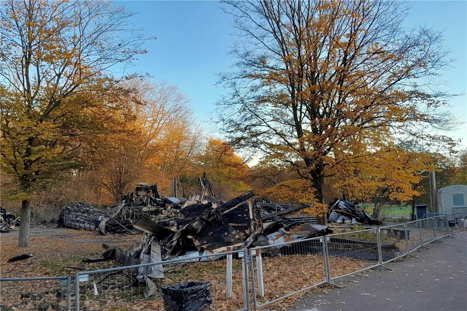 Das zerstörte Umweltbildungszentrum im Britzer Garten.Anja Sokolow/dpa