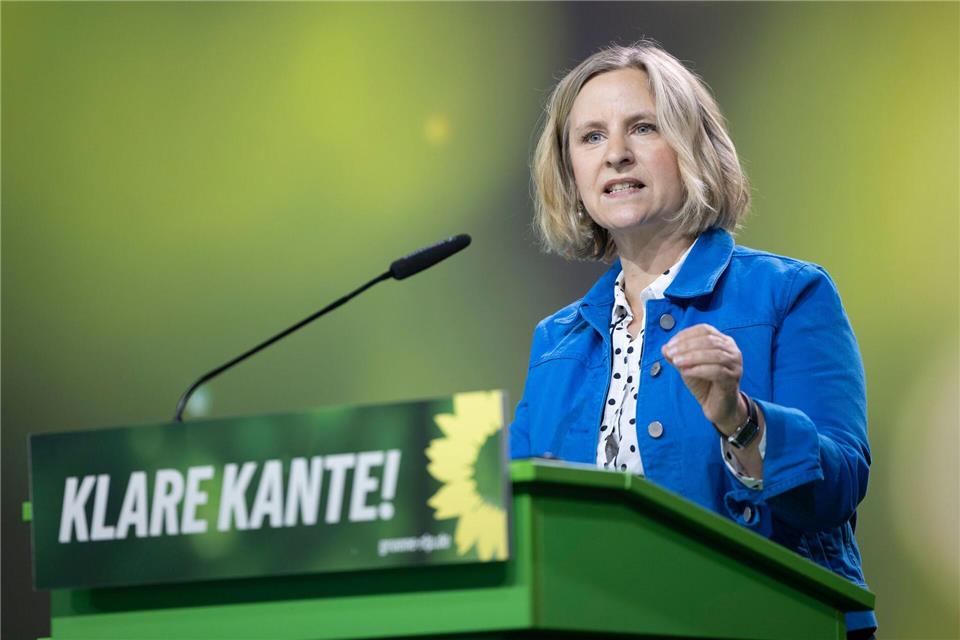 „Dass Lotto Rheinland-Pfalz einen zweiten Geschäftsführer bekommen soll, halten wir für äußerst fragwürdig“, sagt Grünen-Fraktionschefin Katrin Eder. (Archivbild) Helmut Fricke/dpa