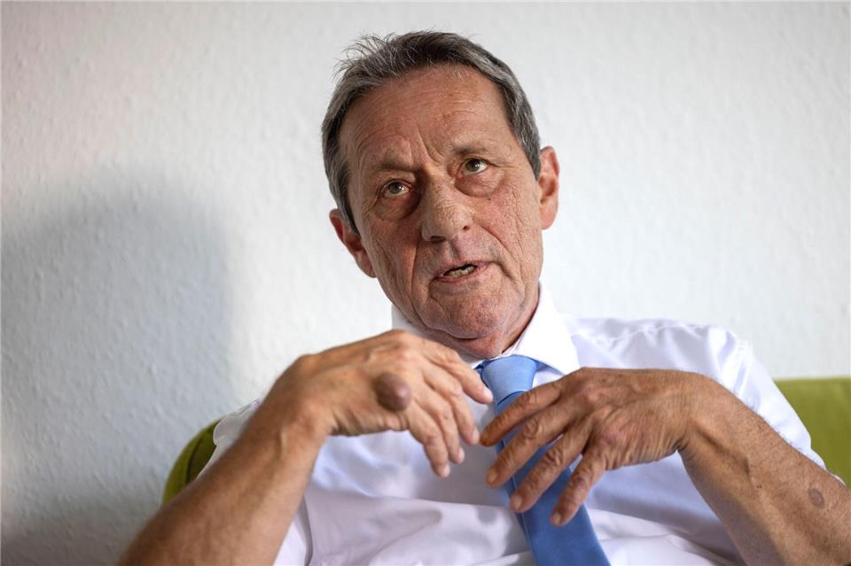 Dauerhafte Grenzkontrollen seien juristisch gar nicht machbar, betont Minister Achim Schwickert.Helmut Fricke/dpa