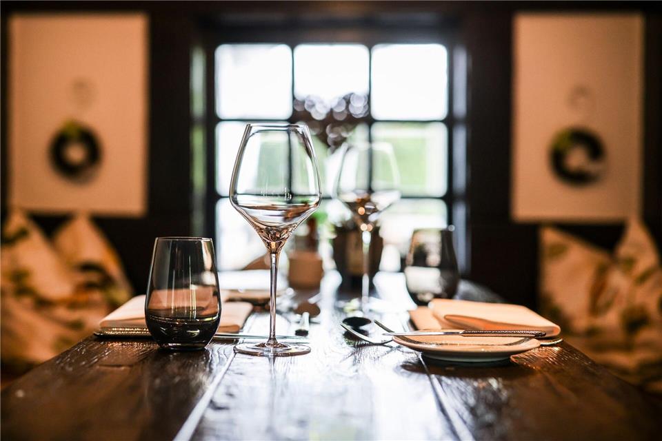 Dehoga: Gäste trinken weniger Alkohol (Foto-Archiv).Christoph Reichwein/dpa