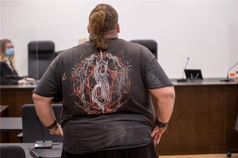 Dem Youtuber „Drachenlord“ folgen Tausende Menschen auf Youtube.