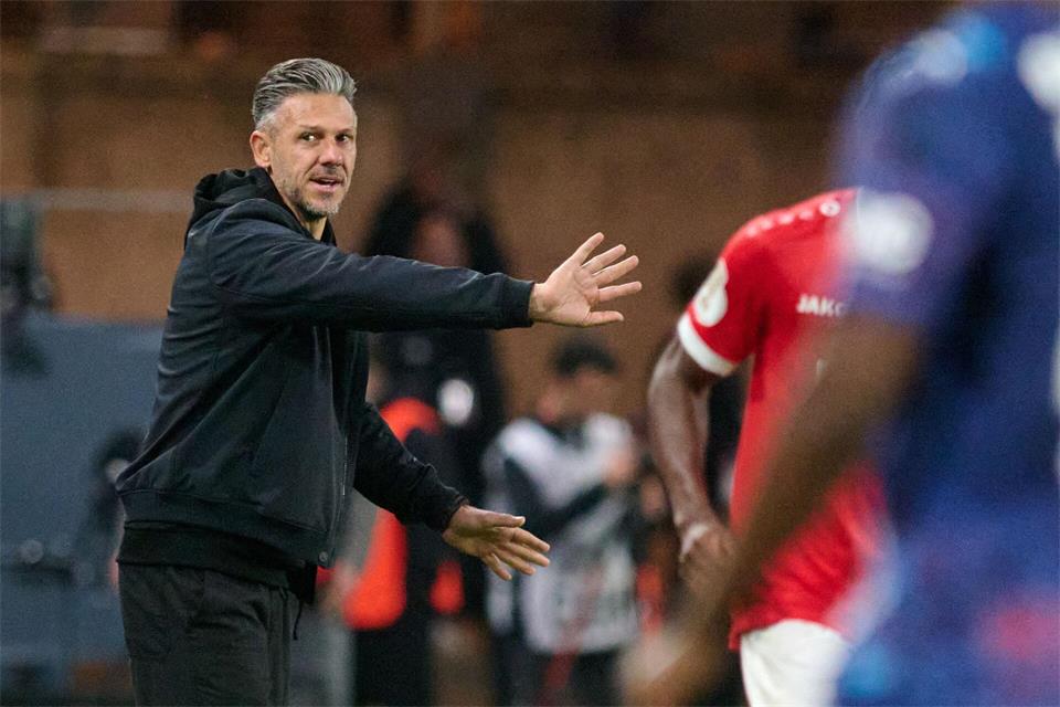 Demichelis will endlich die ersten Auswärtspunkte in der Liga. (Archivbild)Bernd Thissen/dpa